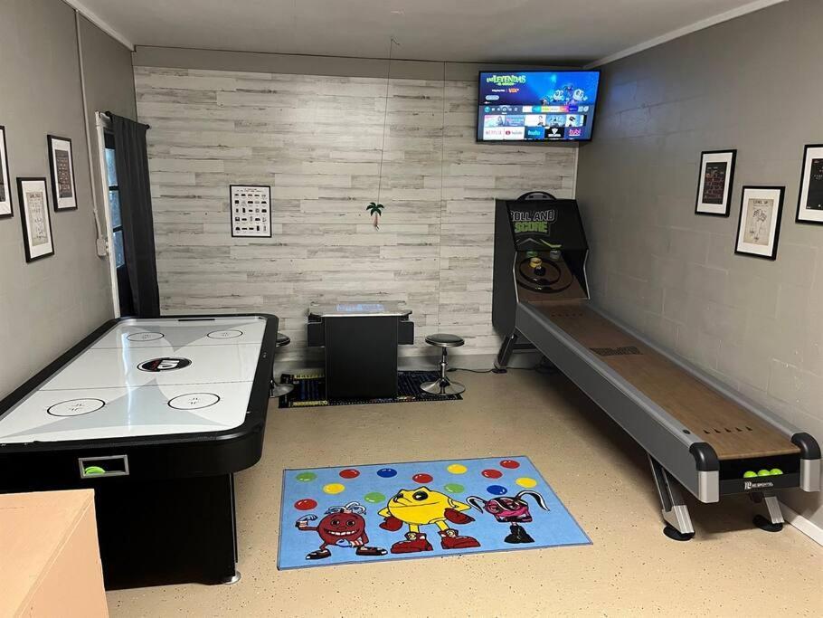 קוקו ביץ' Steps To Beach! Putting Green, Game Room! מראה חיצוני תמונה
